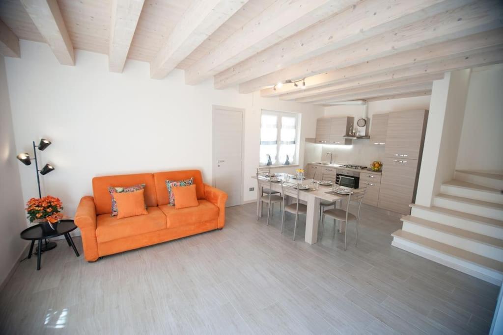 Casa Gemma - Big Family House With Free Parking Apartment ซาน จิโอวานนิ ลูปาโตโต ภายนอก รูปภาพ